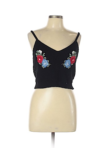 American Eagle Outfitters Pullover Sweater (view 1)