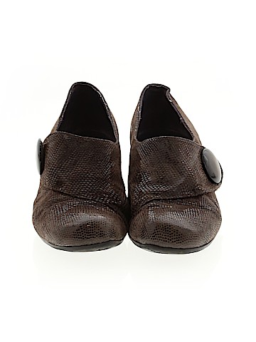 Unbranded Wedges (view 2)