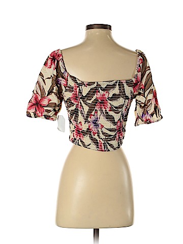 Charlotte Russe Short Sleeve Blouse (view 2)