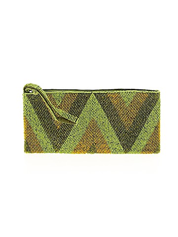 Unbranded Wristlet (view 1)