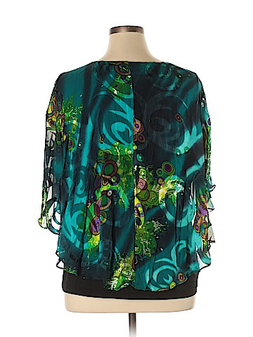 Talk of the Walk Short Sleeve Silk Top (view 2)