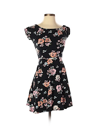 Arizona Jean Company Casual Dress (view 1)