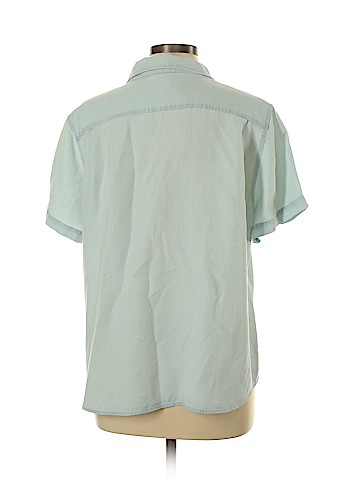 Coldwater Creek Short Sleeve Button-Down Shirt (view 2)