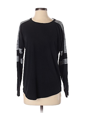 Victoria's Secret Pink Long Sleeve T-Shirt (view 1)