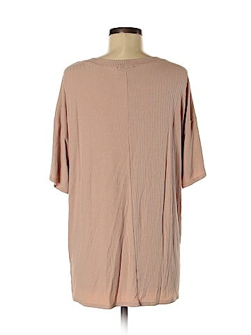 Forever 21 Short Sleeve Top (view 2)