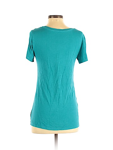 American Eagle Outfitters Short Sleeve T-Shirt (view 2)