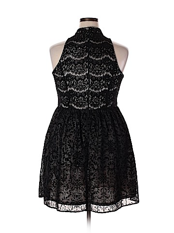 Xhilaration Cocktail Dress (view 2)