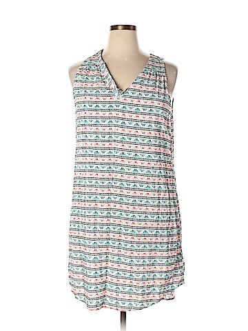Old Navy Casual Dress (view 1)