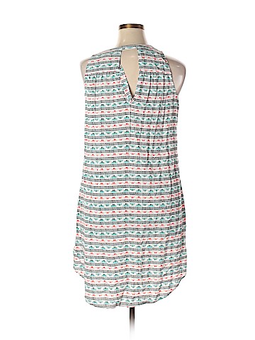 Old Navy Casual Dress (view 2)