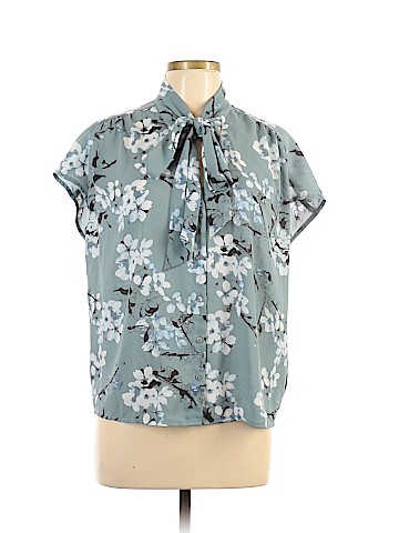 Ann Taylor LOFT Sleeveless Blouse (view 1)