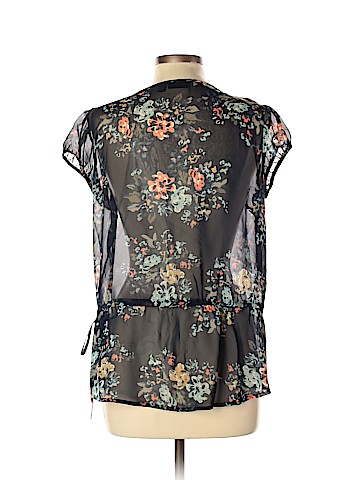 a.n.a. A New Approach Short Sleeve Blouse (view 2)