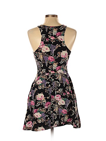 Forever 21 Casual Dress (view 2)