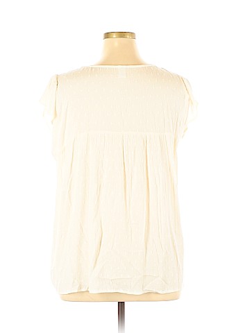 Old Navy Short Sleeve Blouse (view 2)