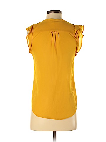 H&M Sleeveless Blouse (view 2)