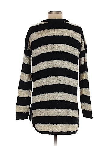 Forever 21 Pullover Sweater (view 2)