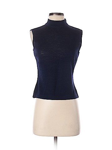 St. John Pullover Sweater (view 1)