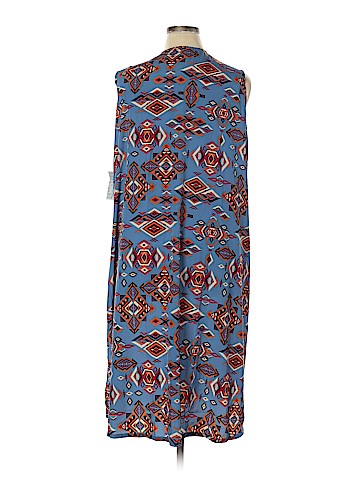 Lularoe Cardigan (view 2)