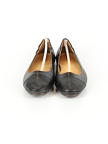 PETER MILLAR Flats (view 2)