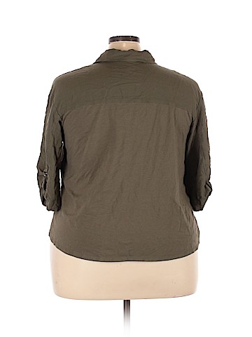 A New Day 3/4 Sleeve Button-Down Shirt (view 2)