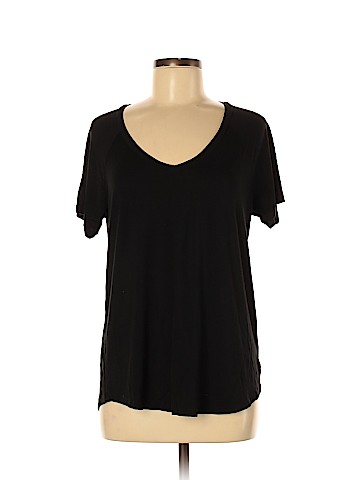 American Eagle Outfitters Short Sleeve T-Shirt (view 1)