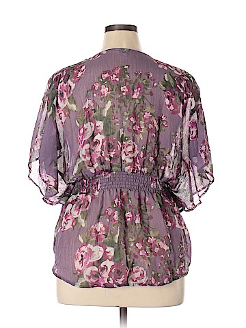 Candie's Short Sleeve Blouse (view 2)