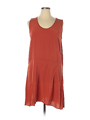 Everlane Casual Dress (view 1)