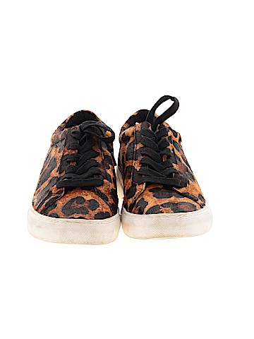 DKNY Sneakers (view 2)