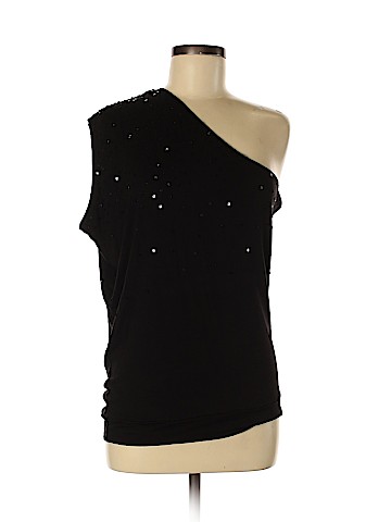 Romeo & Juliet Couture Short Sleeve Top (view 1)