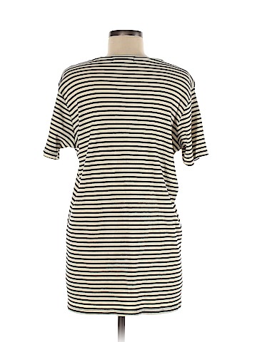 Brandy Melville Short Sleeve Top (view 2)