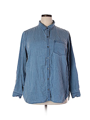 Old Navy Long Sleeve Button-Down Shirt (view 1)