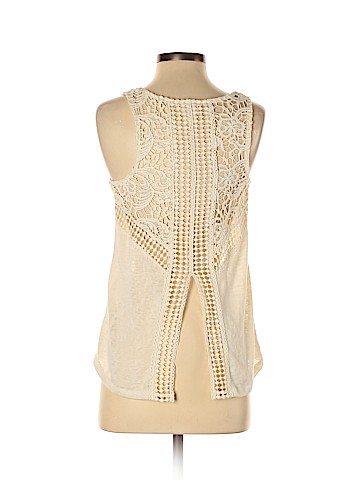 Mossimo Supply Co. Tank Top (view 2)