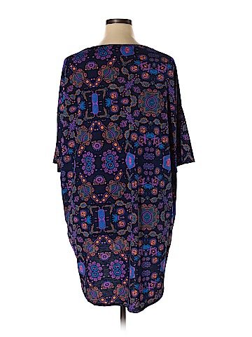 Lularoe Short Sleeve T-Shirt (view 2)