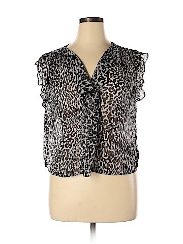 a.n.a. A New Approach Short Sleeve Blouse (view 1)