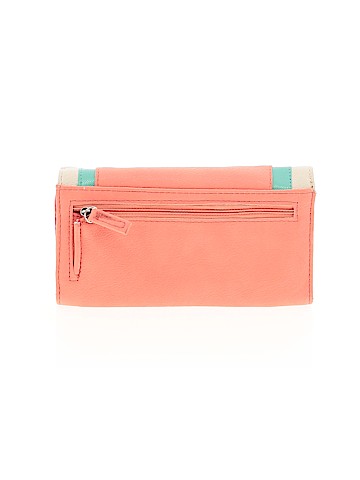 Unbranded Wallet (view 2)