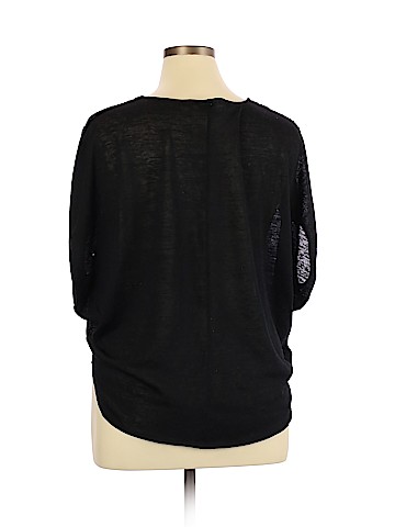 Ava & Viv Short Sleeve Top (view 2)