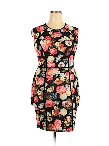 Coco & Tashi Casual Dress (view 1)