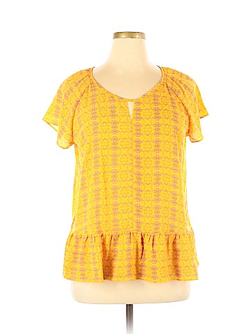 a.n.a. A New Approach Short Sleeve Blouse (view 1)