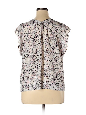 Q&A Short Sleeve Blouse (view 2)