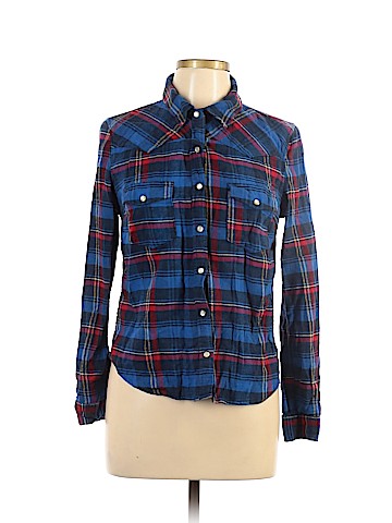 Forever 21 Long Sleeve Button-Down Shirt (view 1)