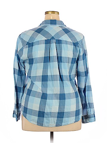 Faded Glory Long Sleeve Button-Down Shirt (view 2)