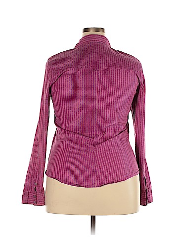 Old Navy Long Sleeve Button-Down Shirt (view 2)