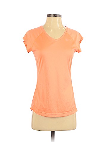 Nike Active T-Shirt (view 1)