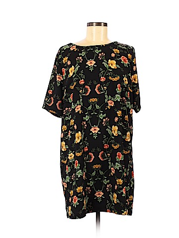 Forever 21 Casual Dress (view 1)