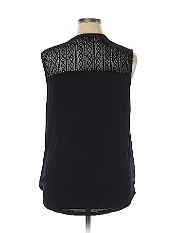 Dex Sleeveless Top (view 2)
