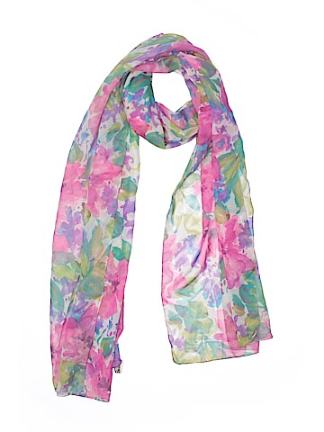 Lord & Taylor Scarf (view 1)