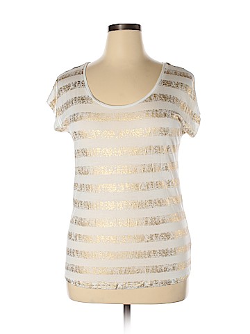 Jennifer Lopez Short Sleeve T-Shirt (view 1)
