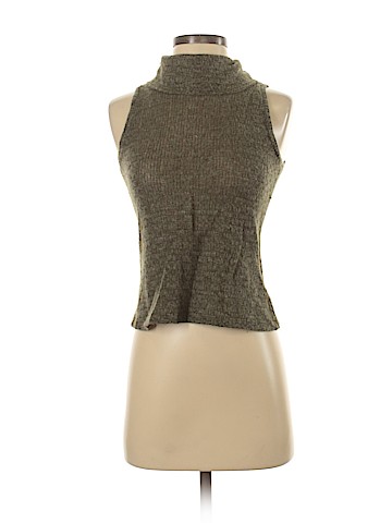 Forever 21 Pullover Sweater (view 1)