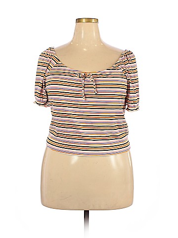 Wild Fable Short Sleeve Top (view 1)