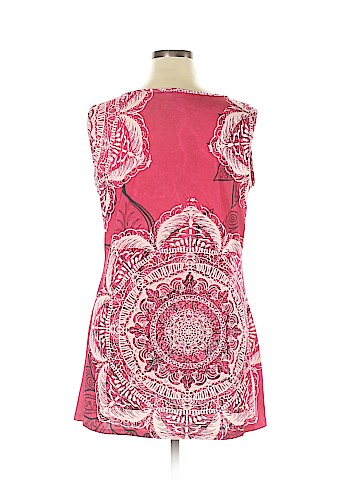 Lily by Firmiana Sleeveless Top (view 2)