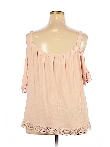 Liberty Love Short Sleeve Blouse (view 2)